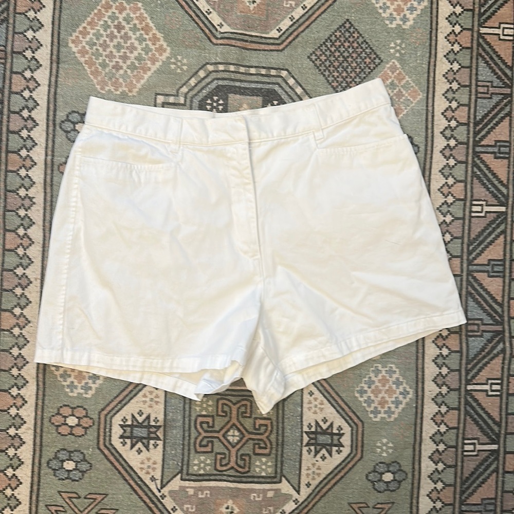 COPY - New York & company white khaki shorts